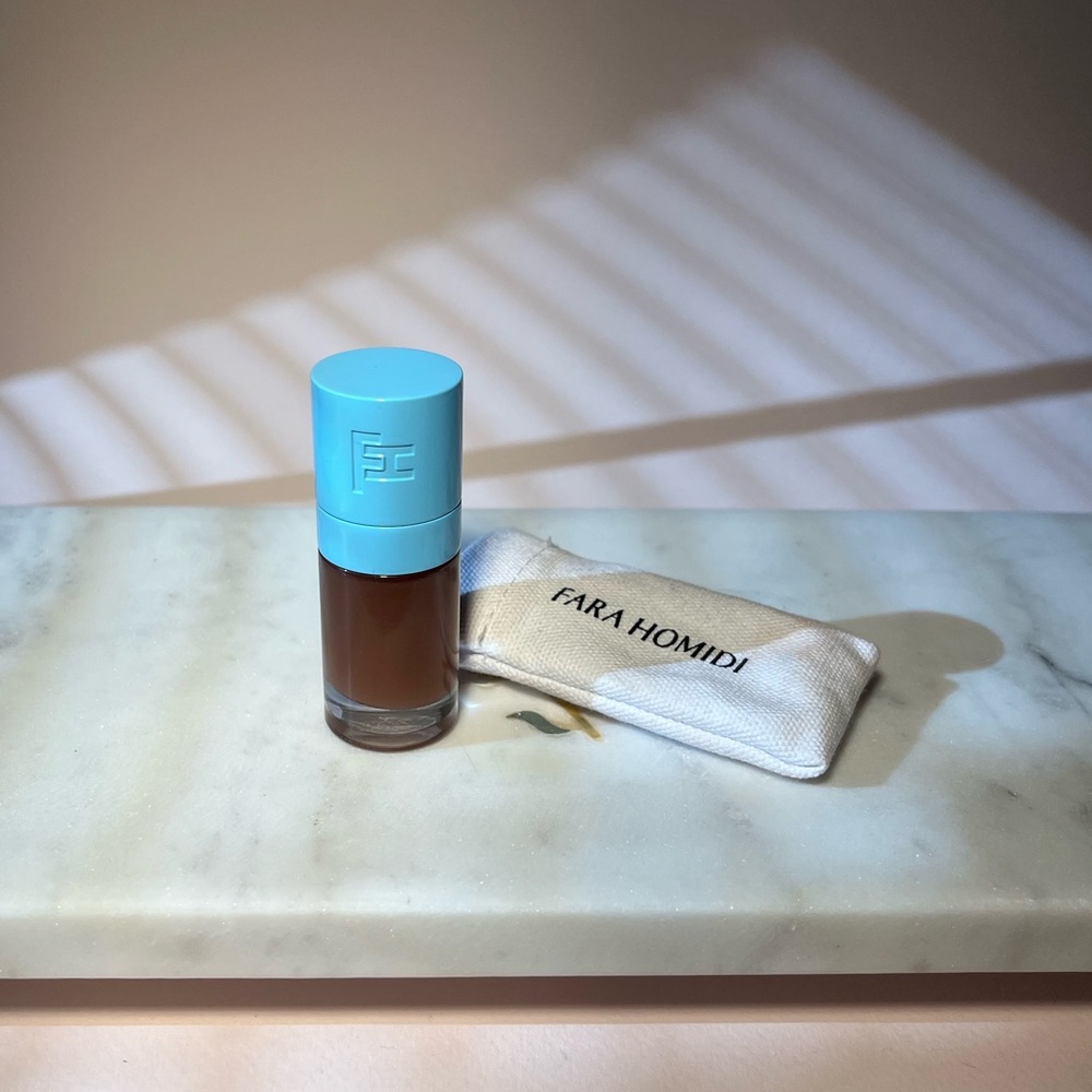 Fara Homidi Soft Glass Lip Plumper Gloss Oil in Tawny BNIB